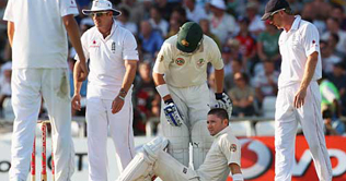 Australia to start second day play at 196/4